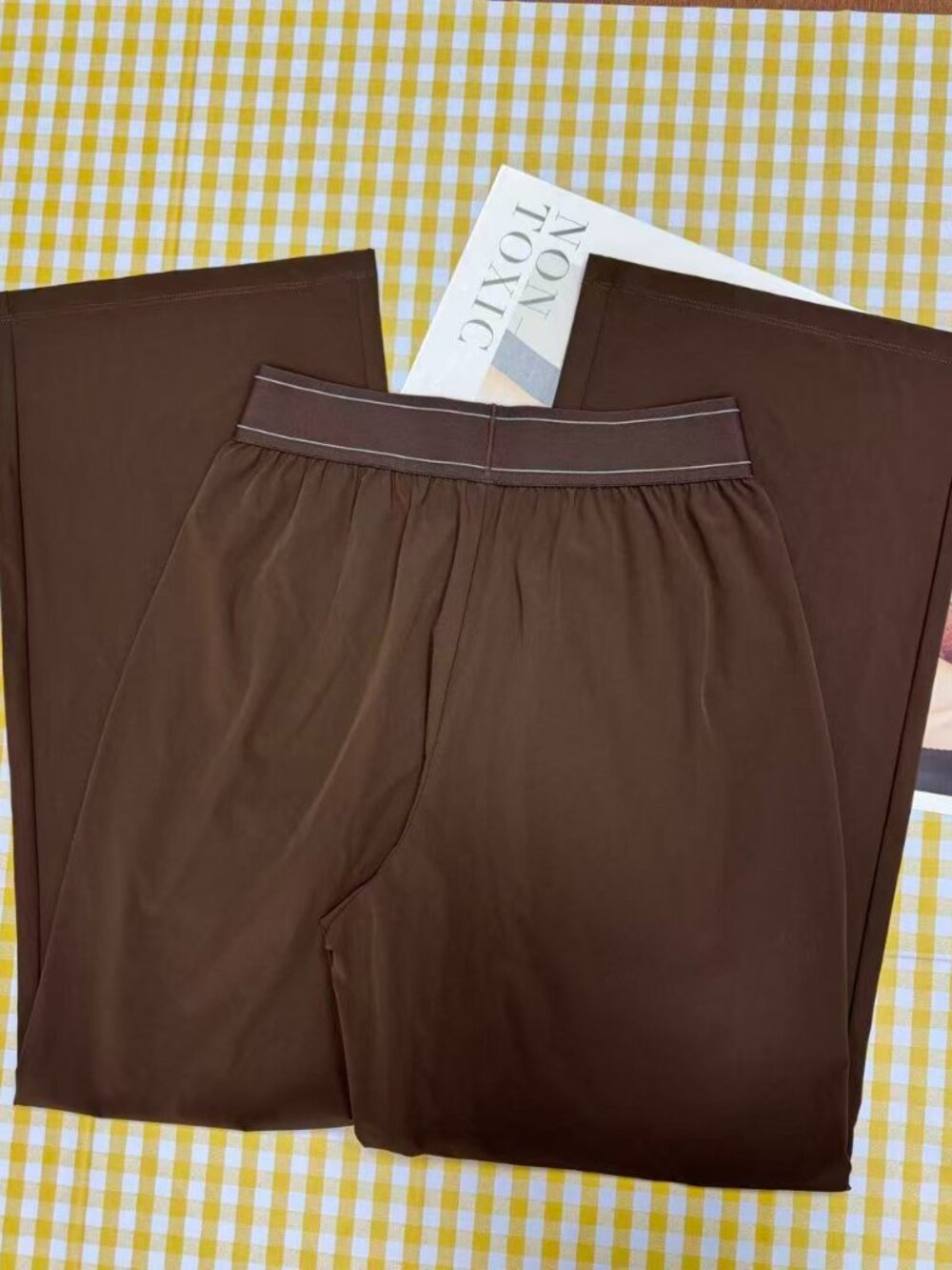 NWT Alo Yoga Suit Up Trouser Espresso 🌰🤎 Wide Leg Brown Pants Relaxed Fit - Picture 4 of 8